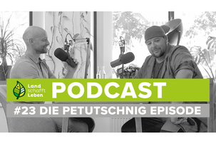 Hannes Royer und Petutschnig Hons im Podcast-Studio von Land schafft Leben | © Land schafft Leben
