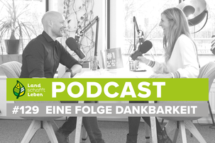 Maria Fanninger und Hannes Royer im Podcast-Studio von Land schafft Leben | © Land schafft Leben