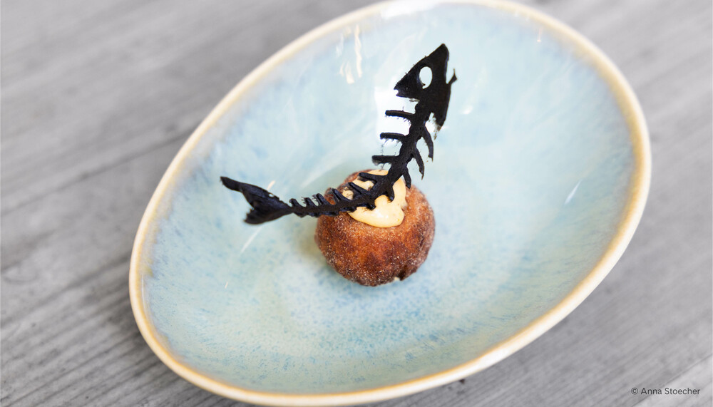 Karpfen-Beignets von Bernhard Zimmerl | © Anna Stoecher