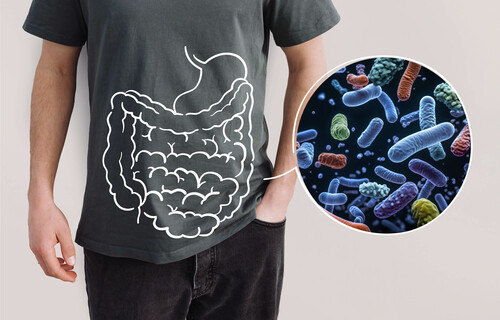 Essen und Psyche | © Land schafft Leben Mann mit Darmgrafik und dem darin befindlichen Mikobiom | © Land schafft Leben