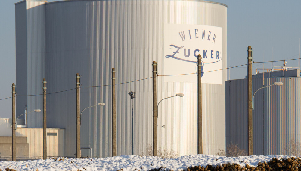 Fabrik von Wiener Zucker von außen | © Land schafft Leben