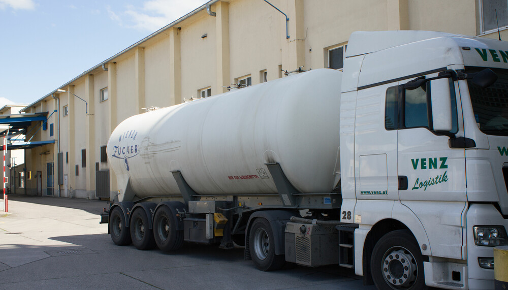 LKW von Wiener Zucker | © Land schafft Leben