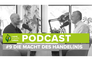 Hannes Royer und Alexander Deopito im Podcast-Studio von Land schafft Leben | © Land schafft Leben