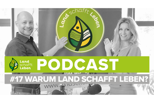 Maria Fanninger und Hannes Royer im Podcast-Studio von Land schafft Leben | © Land schafft Leben