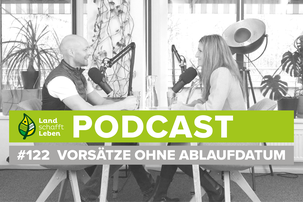 Maria Fanninger und Hannes Royer im Podcast-Studio von Land schafft Leben | © Land schafft Leben